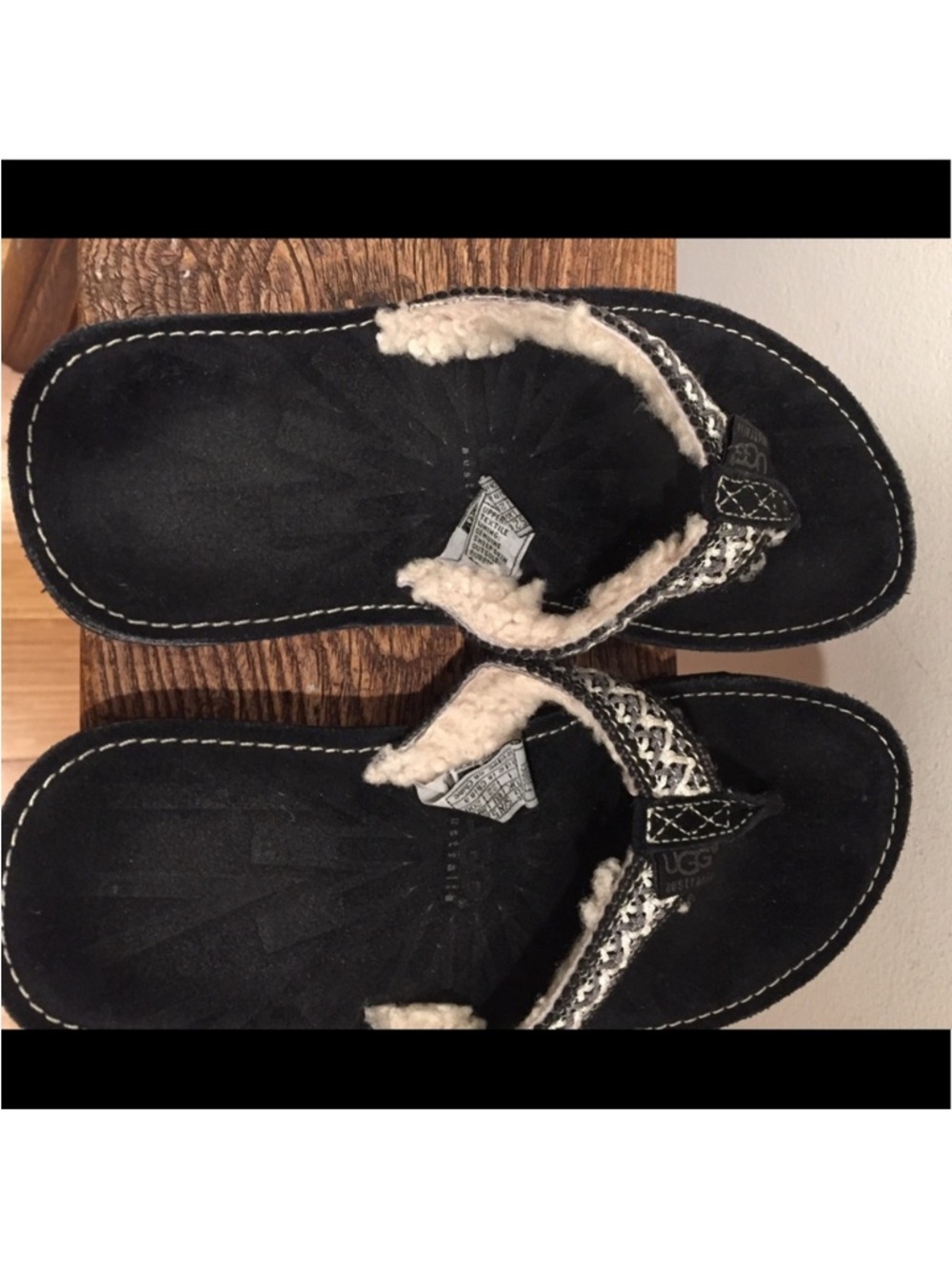 UGG Homoa Sheepskin-lined Thongs 37 - Picture 3 of 7